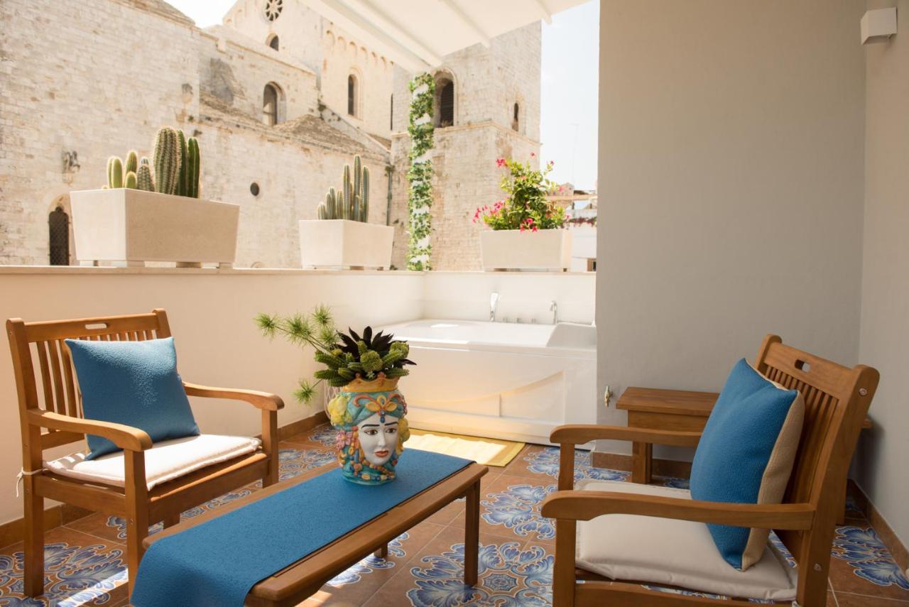 Mare Versus Luxury Suites Барлета Екстериор снимка